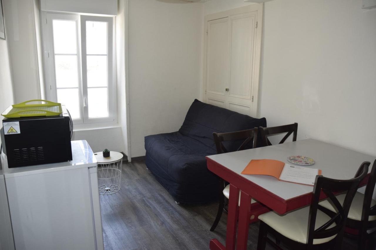 Appart-Alma Saint-Laurent-sur-Sevre Exterior photo