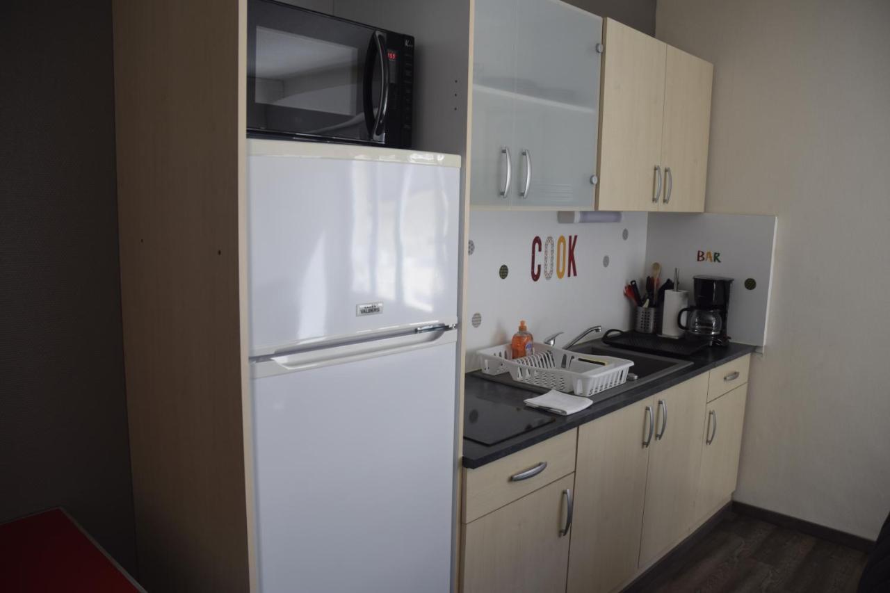 Appart-Alma Saint-Laurent-sur-Sevre Exterior photo