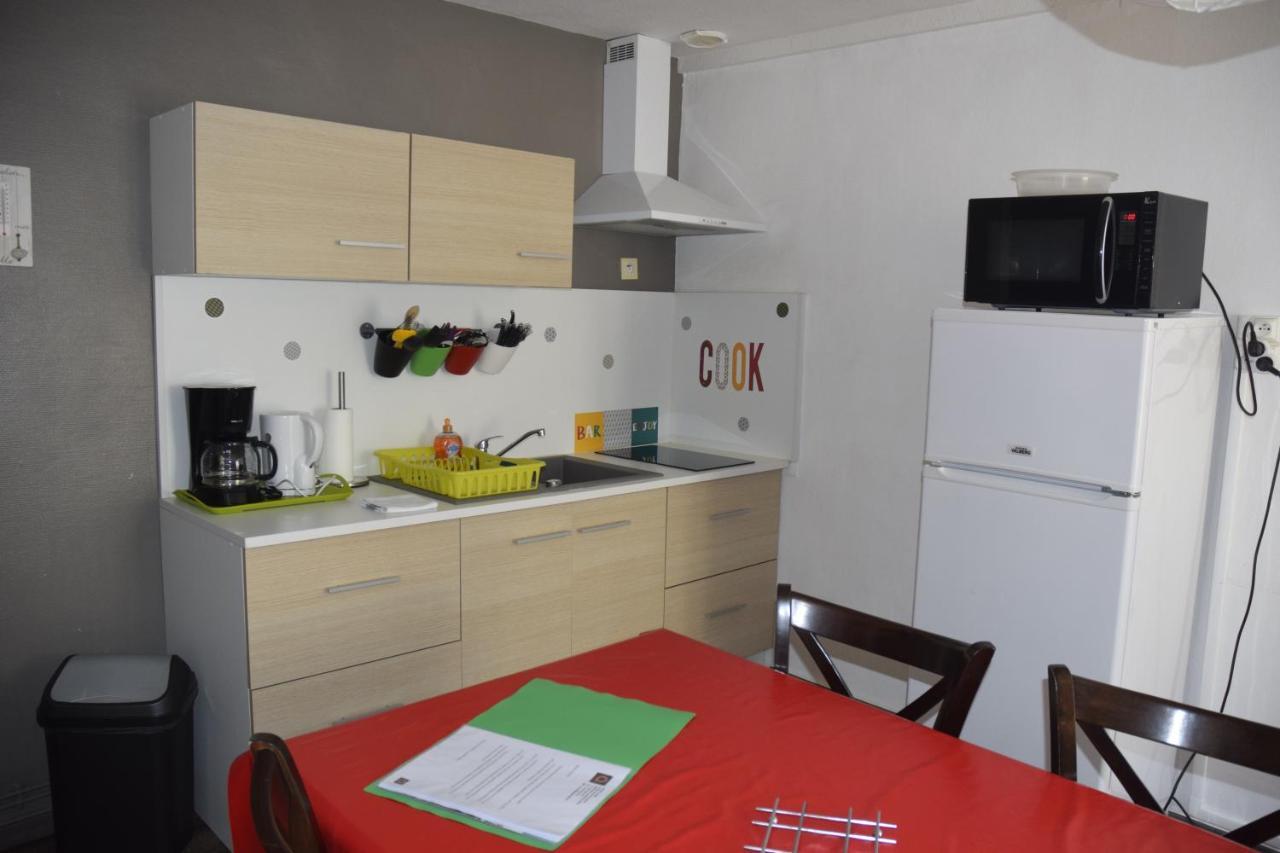 Appart-Alma Saint-Laurent-sur-Sevre Exterior photo