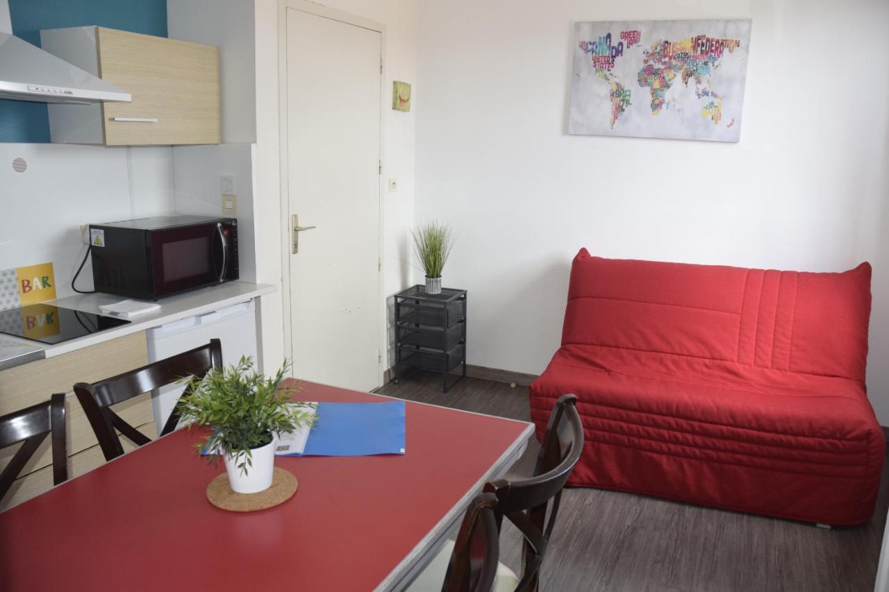 Appart-Alma Saint-Laurent-sur-Sevre Exterior photo