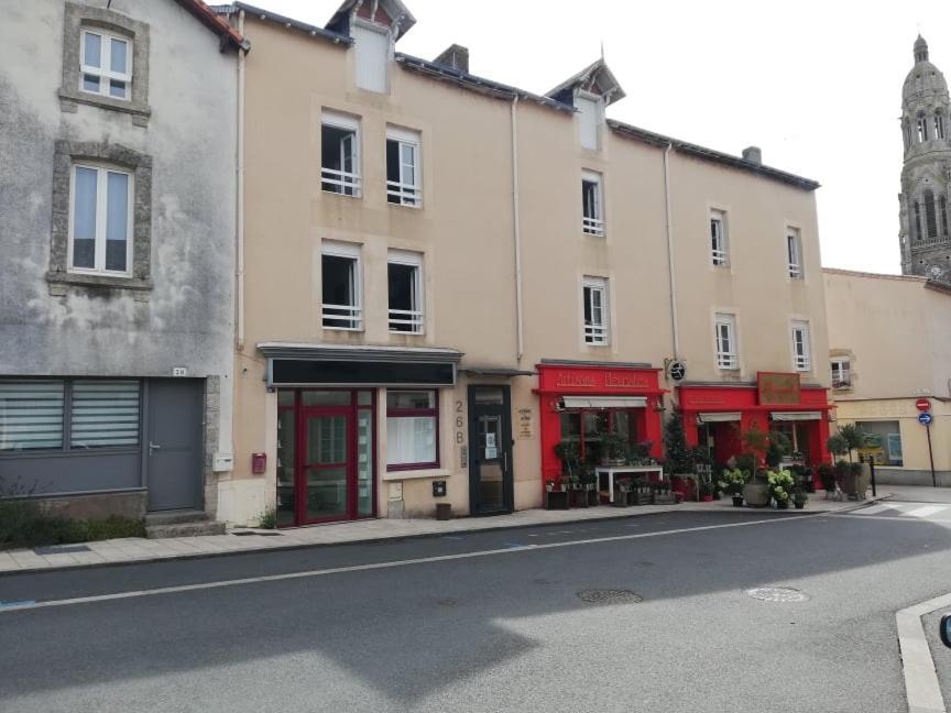 Appart-Alma Saint-Laurent-sur-Sevre Exterior photo